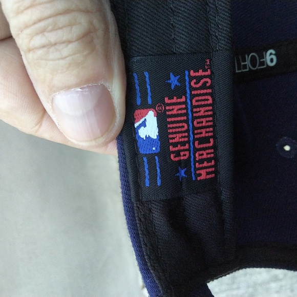 Licenced MLB Milwaukee Brewers cap - Picture 5 of 7